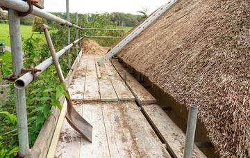 advantages of Woodlands Park thatch roofing